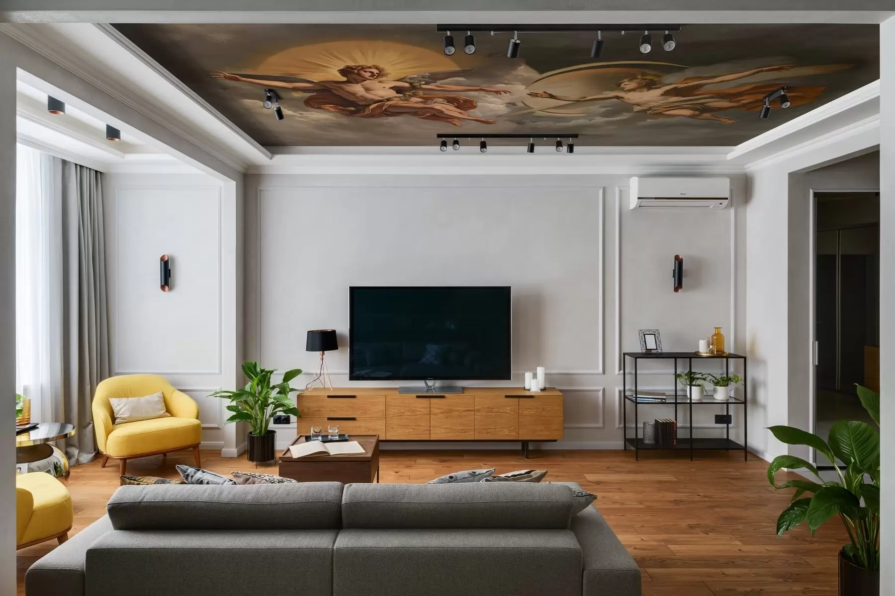 murales de pared Mural de pared al estilo de los frescos renacentistas en tonos beige y oscuros. Dos figuras masculinas de dioses que se estrechan las manos w08137