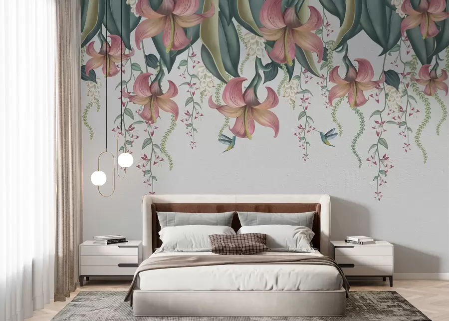 murales de pared Delicado motivo botánico con lirios colgantes, flores y colibríes en una pared clara w01523v1