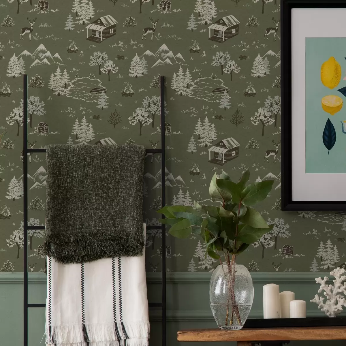 Papel pintado Bosque pintado con un lago, una cabaña y animales a00267