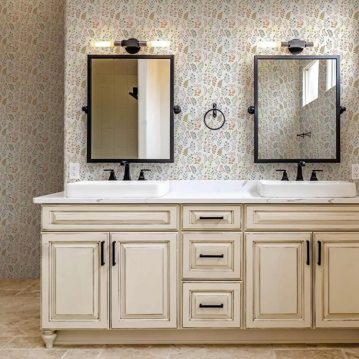 Papel pintado Plantas de colores sobre fondo blanco a cuadros a00413