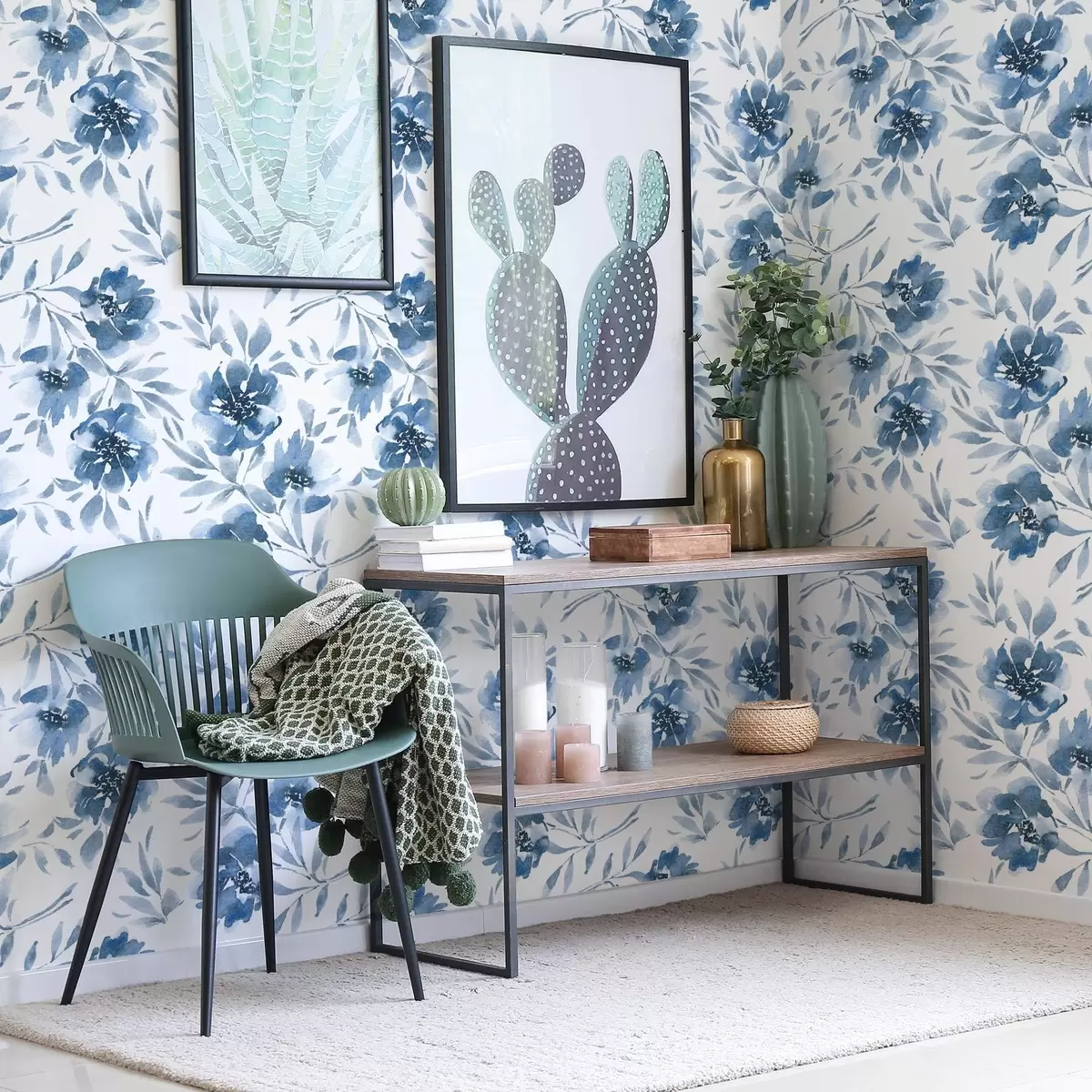 Papel pintado Peonías índigo pintadas con acuarela sobre fondo blanco a00641