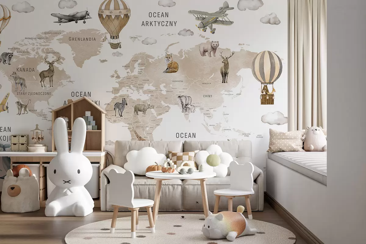 murales de pared Mapa infantil en estilo acuarela con animales y globos aerostáticos. Idioma polaco. Color beige. c00001plv2