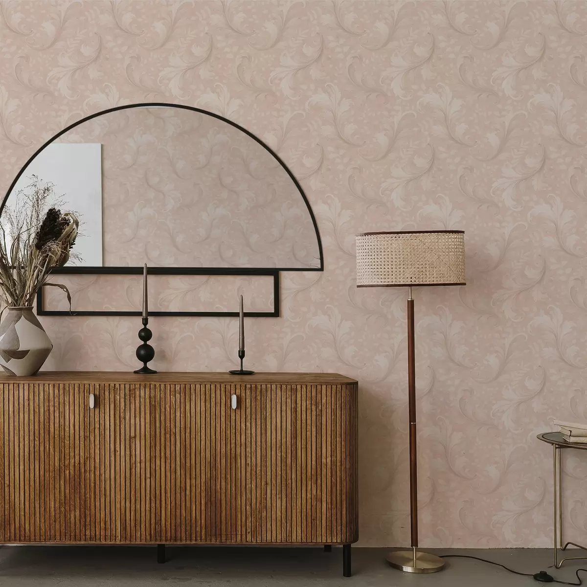 Papel pintado Volutas de acanto sobre fondo beige cálido a00772