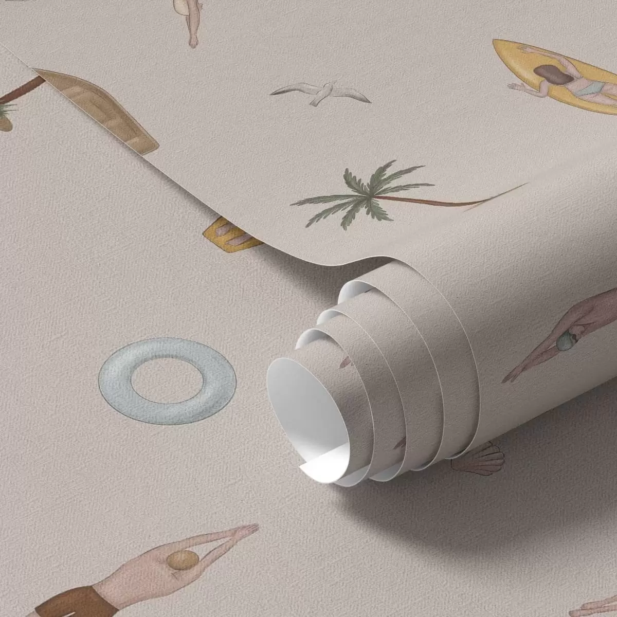 Papel pintado Nadadores, un delfín, una palmera y una tabla de surf sobre un fondo beige a01275